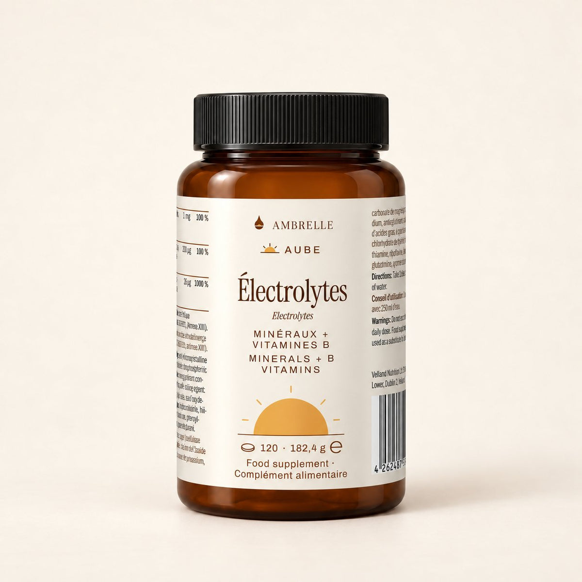 Elektrolytencomplex-tabletten van AMBRELLE op een effen ivoorkleurige achtergrond
